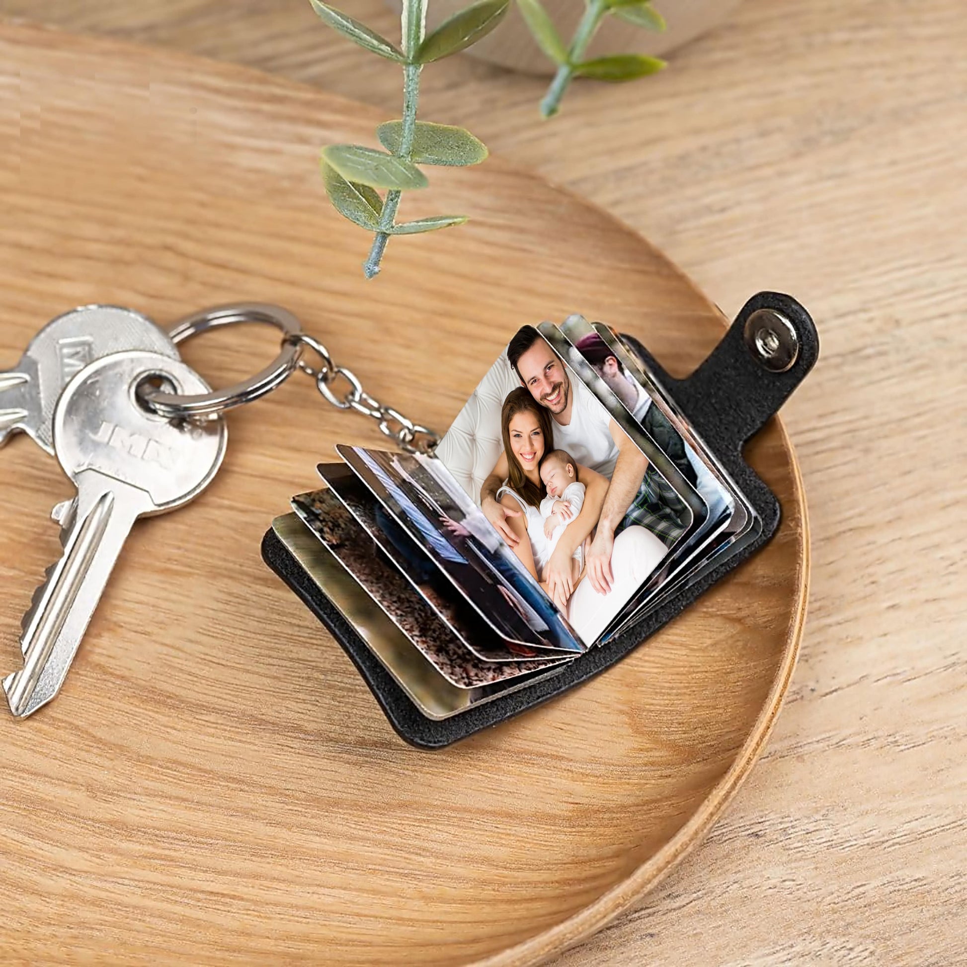 Flashing Click Classic Black Vegan Leather Mini Photo Book Keychain – Stylish Memory Album (12–23 Photos, Custom Text) Flashing Click