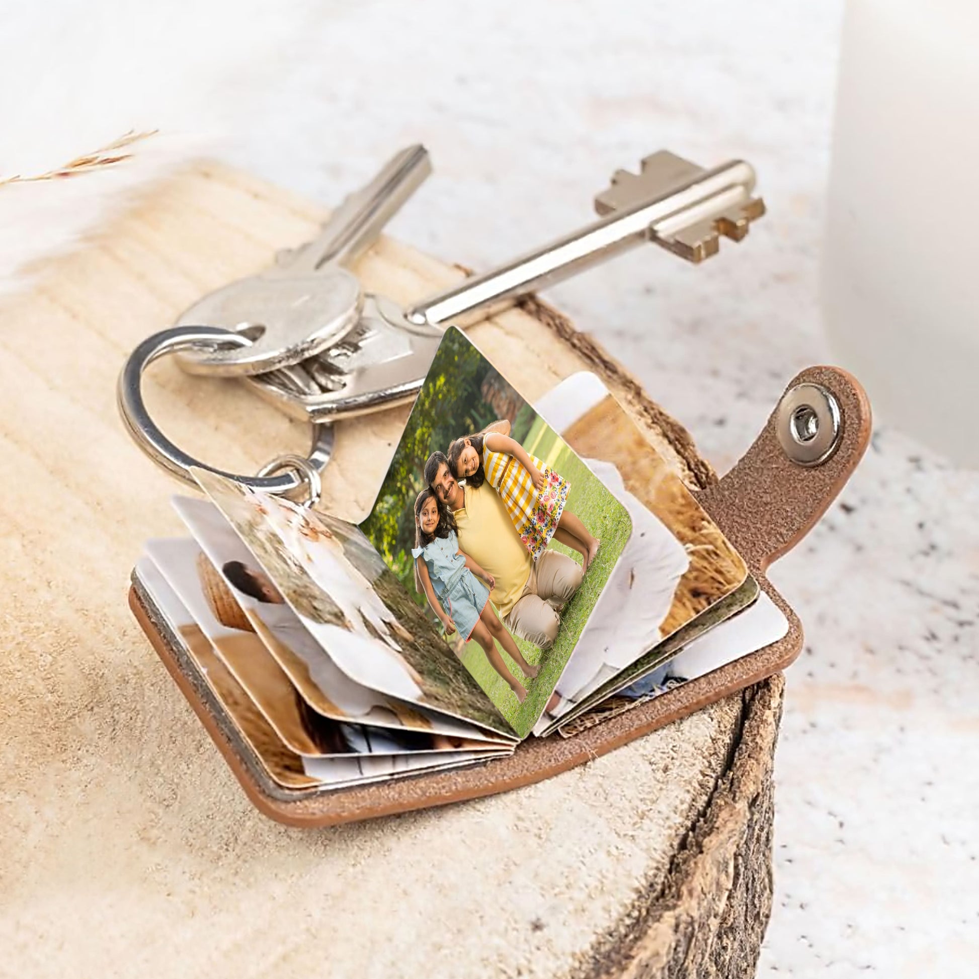 Flashing click Brown Vegan Leather Mini Photo Book Keychain – Rustic Memory Album (12–23 Photos, Custom Text, 2 Sizes) Flashing Click